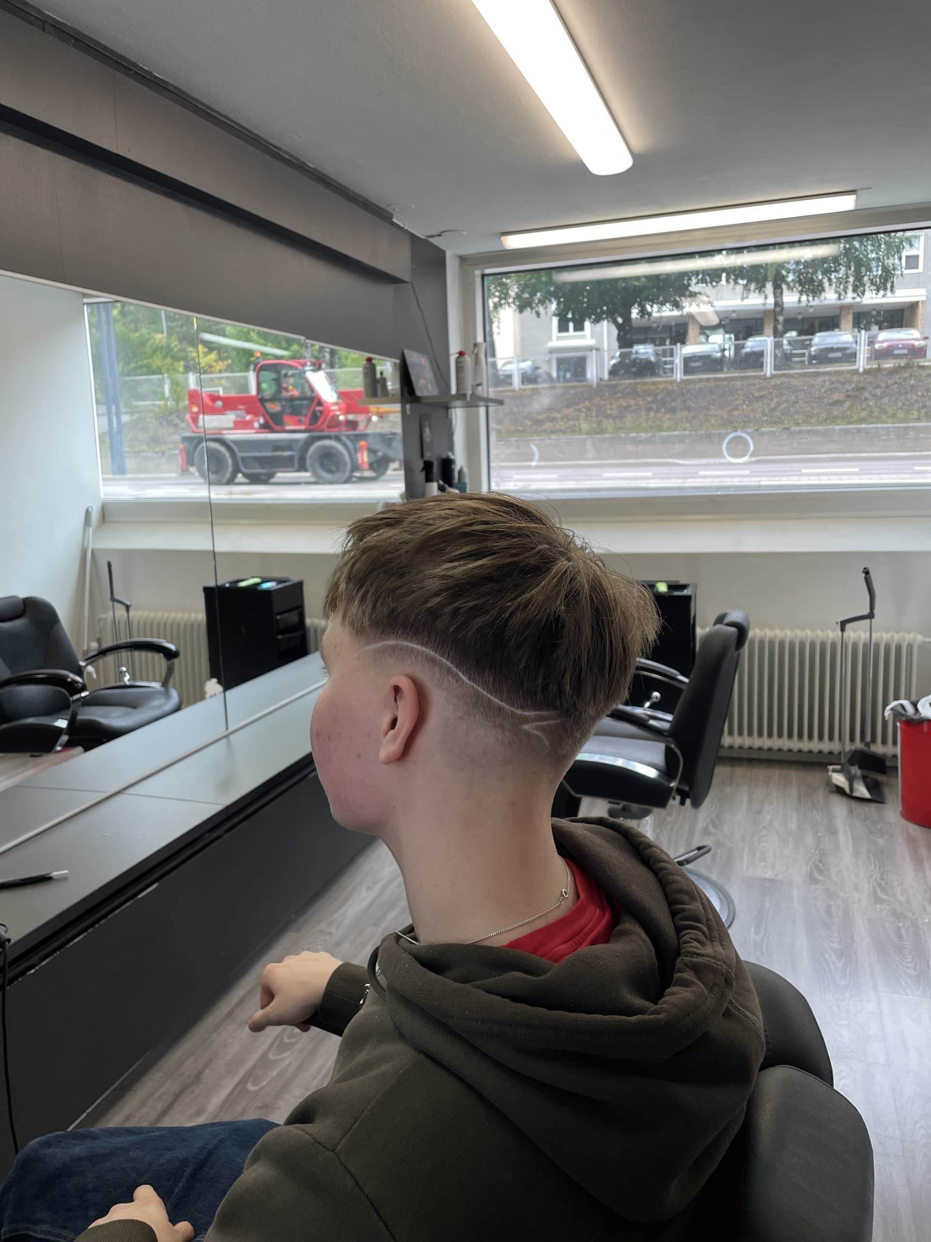 Mid Fade w/ Design